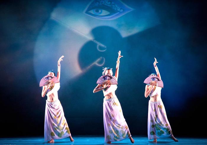 推薦3個落地性強(qiáng)的企業(yè)年會舞蹈節(jié)目