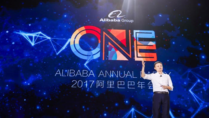 公司年會(huì)活動(dòng)中領(lǐng)導(dǎo)致辭稿怎么寫