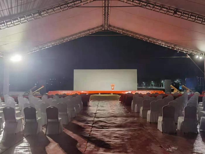 新形勢下開展廣場文化活動(dòng)的意義及問題