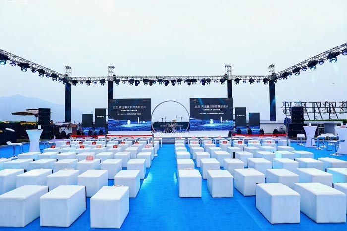 建筑工程封頂儀式活動(dòng)領(lǐng)導(dǎo)講話稿